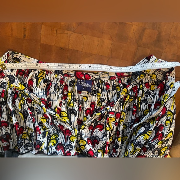 Royal Native blouse. One Size Fits All. Cropped wax print style patterned top. - Picture 7 of 7